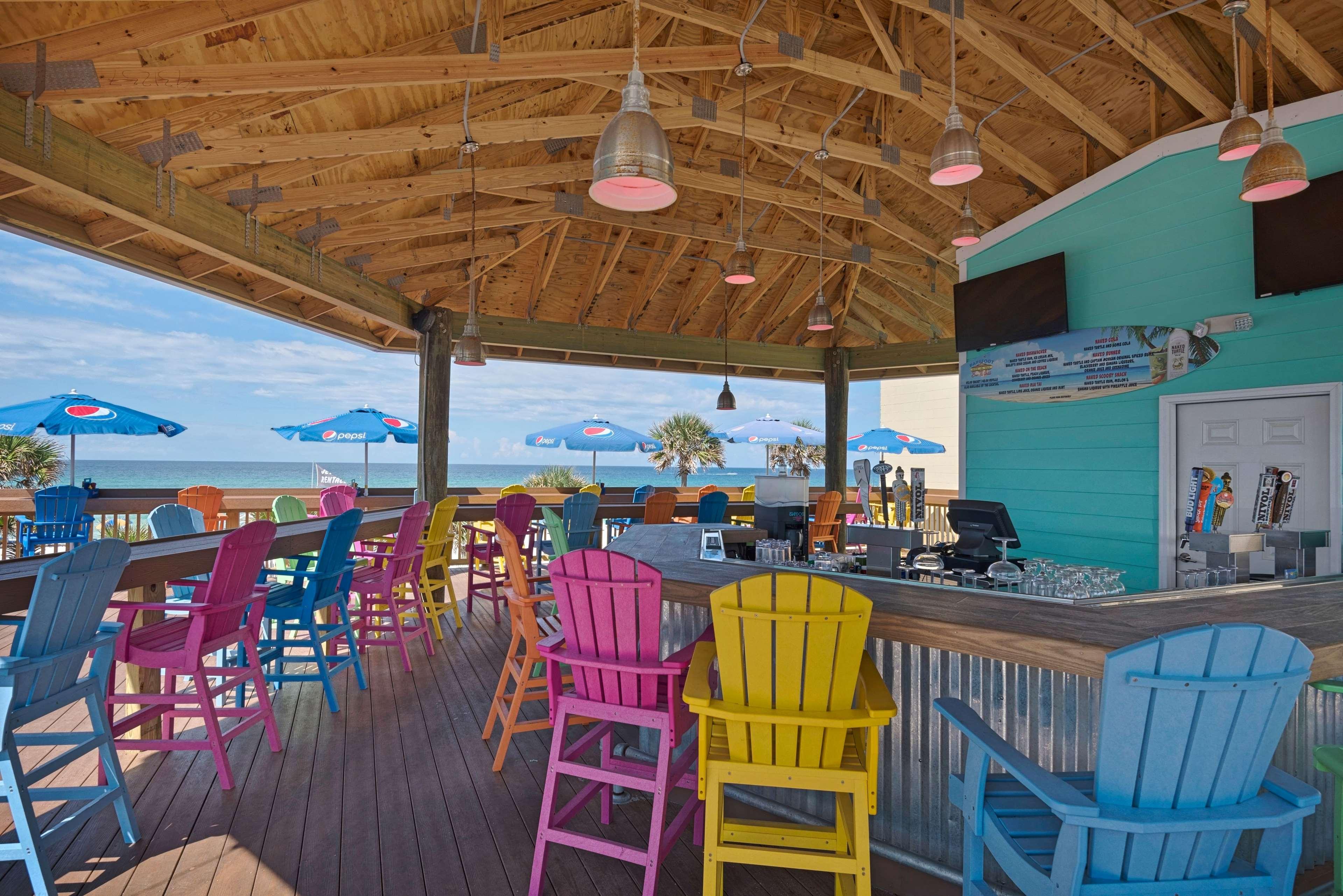 Ramada By Wyndham Panama City Beach / Beachfront Екстериор снимка