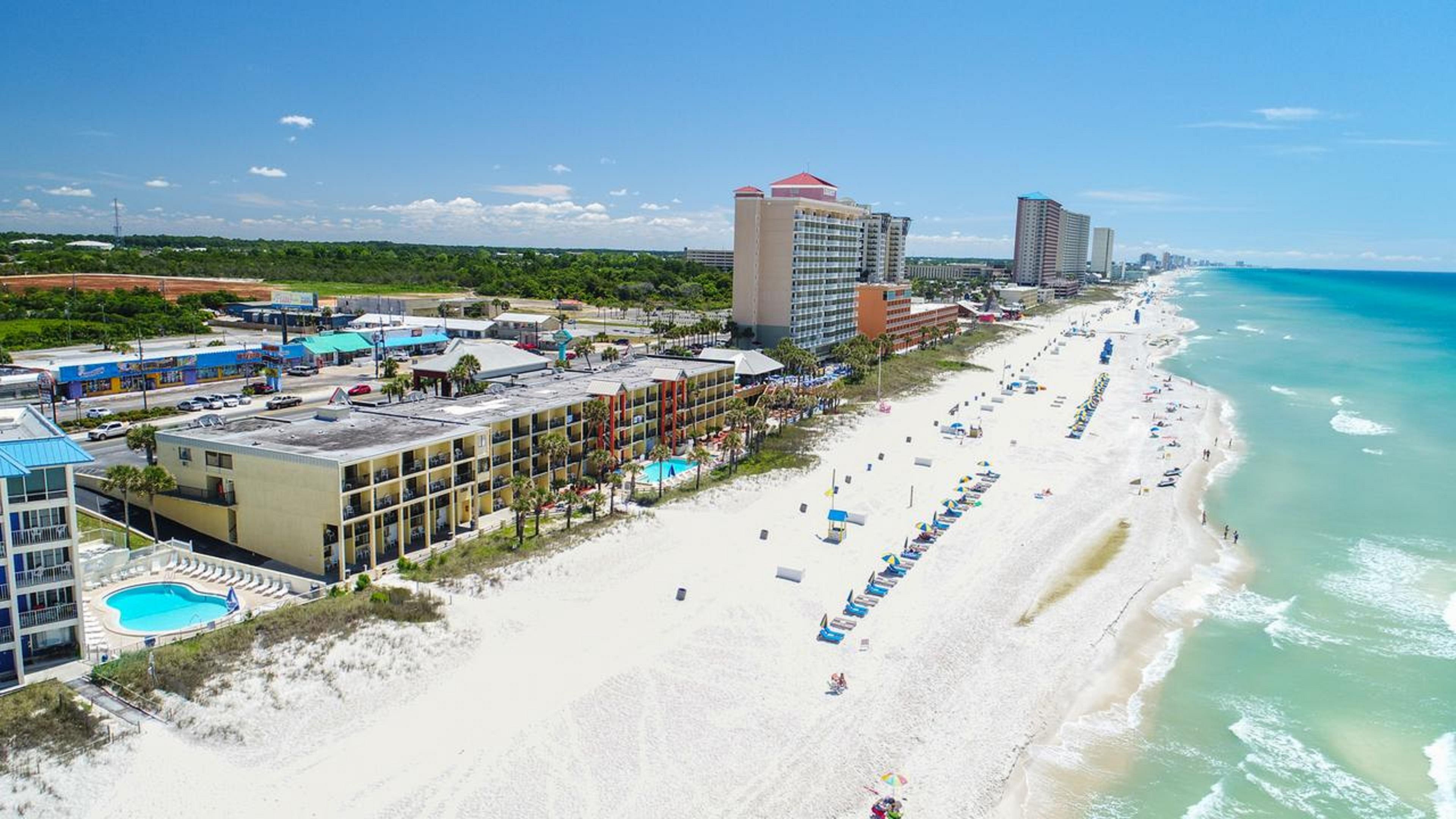 Ramada By Wyndham Panama City Beach / Beachfront Екстериор снимка