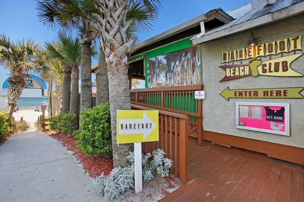 Ramada By Wyndham Panama City Beach / Beachfront Екстериор снимка